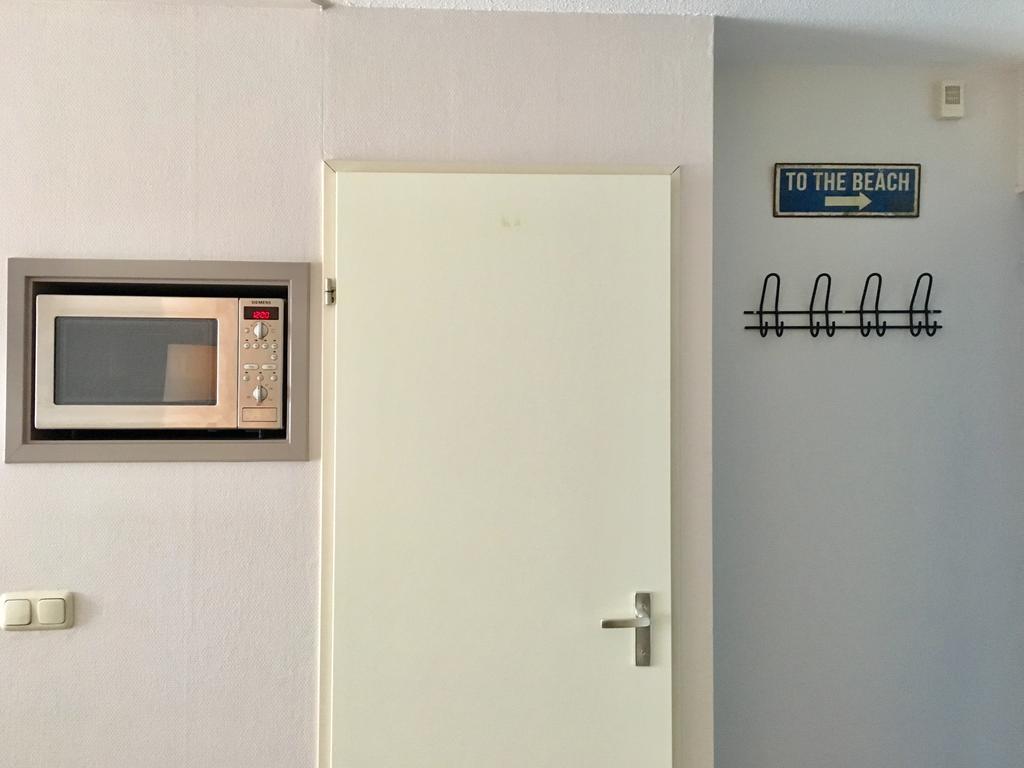 Appartement Ut & Thus, Resort Amelander Kaap Холум Екстериор снимка