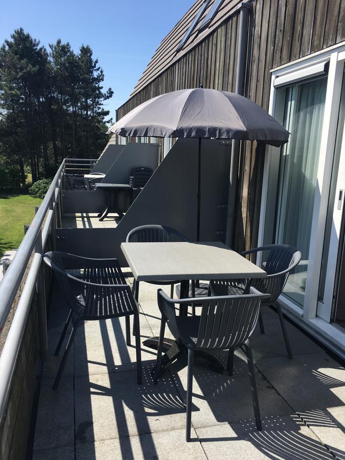 Appartement Ut & Thus, Resort Amelander Kaap Холум Екстериор снимка